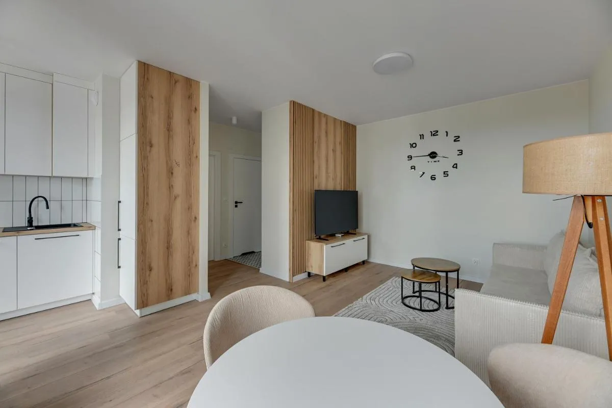 Image 2 of Horizon 162 – Sea View by Grand Apartments