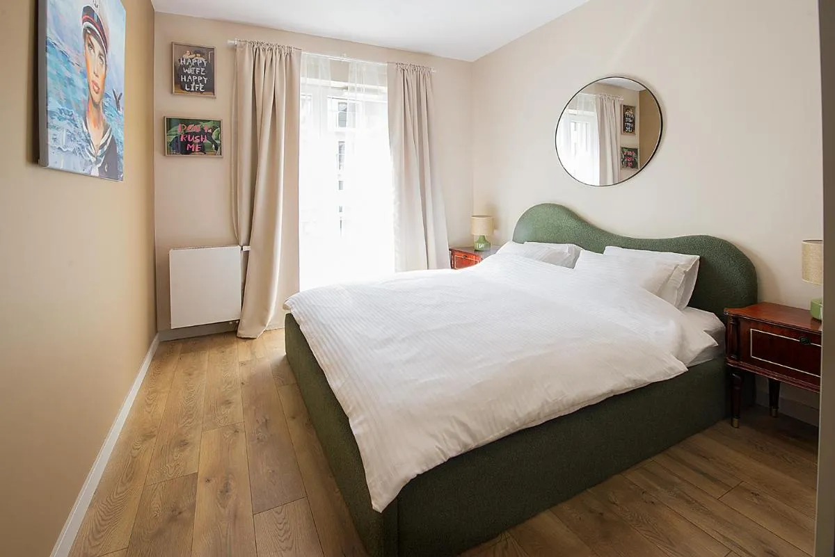 Image 1 of Imagine Old Town