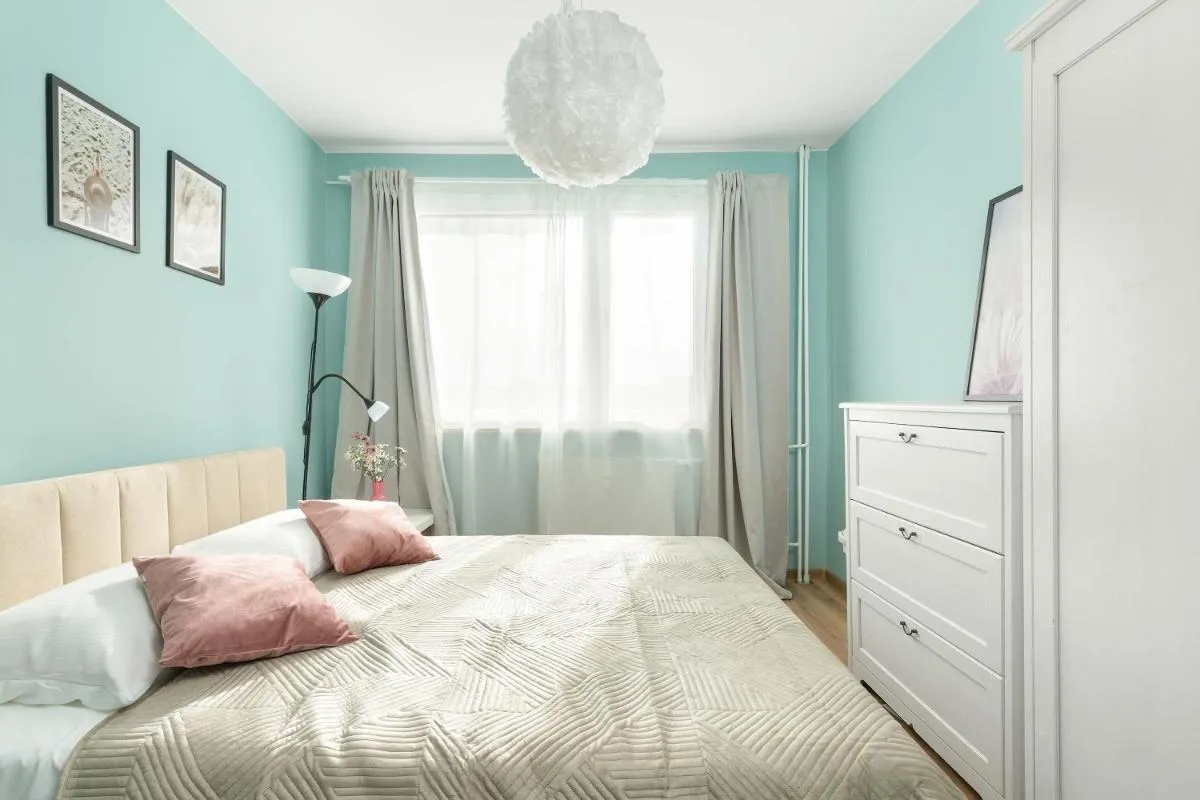 Image 1 of Jasny Apartament z Pięknym Widokiem na Miasto by Noclegi Renters