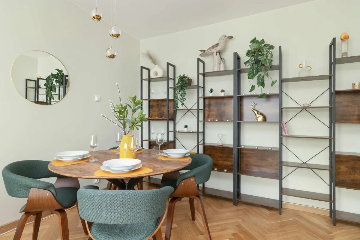 Image 2 of Jasny Apartament z Pięknym Widokiem na Miasto by Noclegi Renters