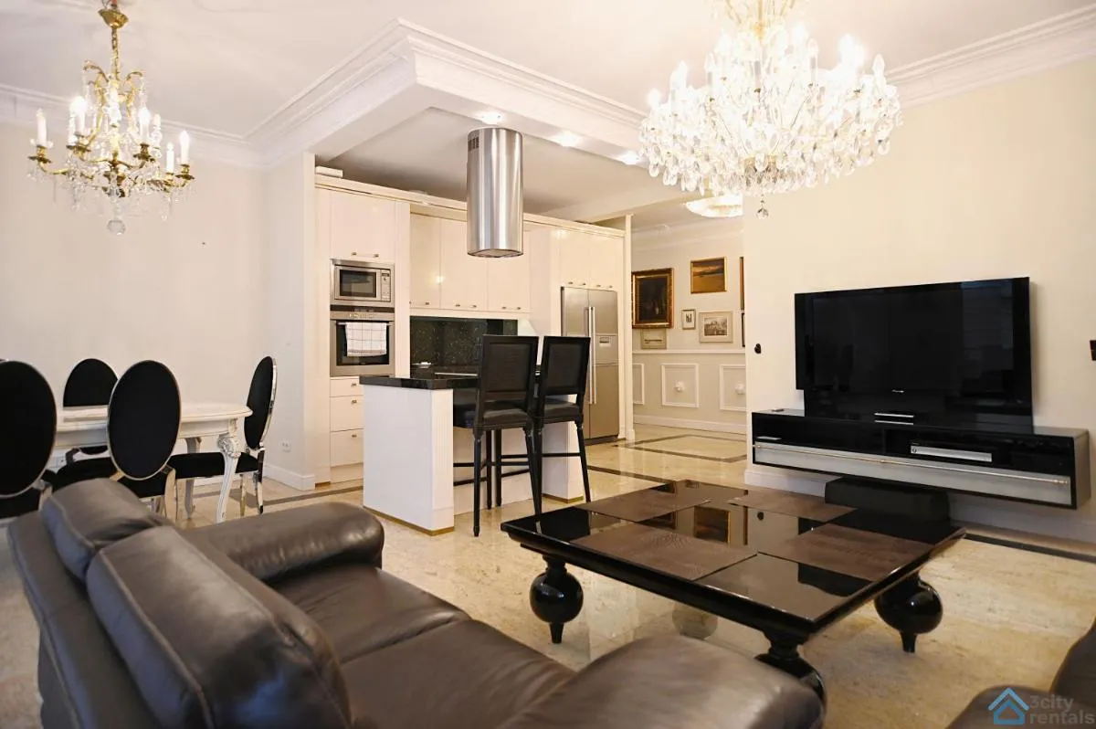 Image 6 of Large and Luxury 3city Apartment in Gdańsk with Two Balconies by Noclegi Renters