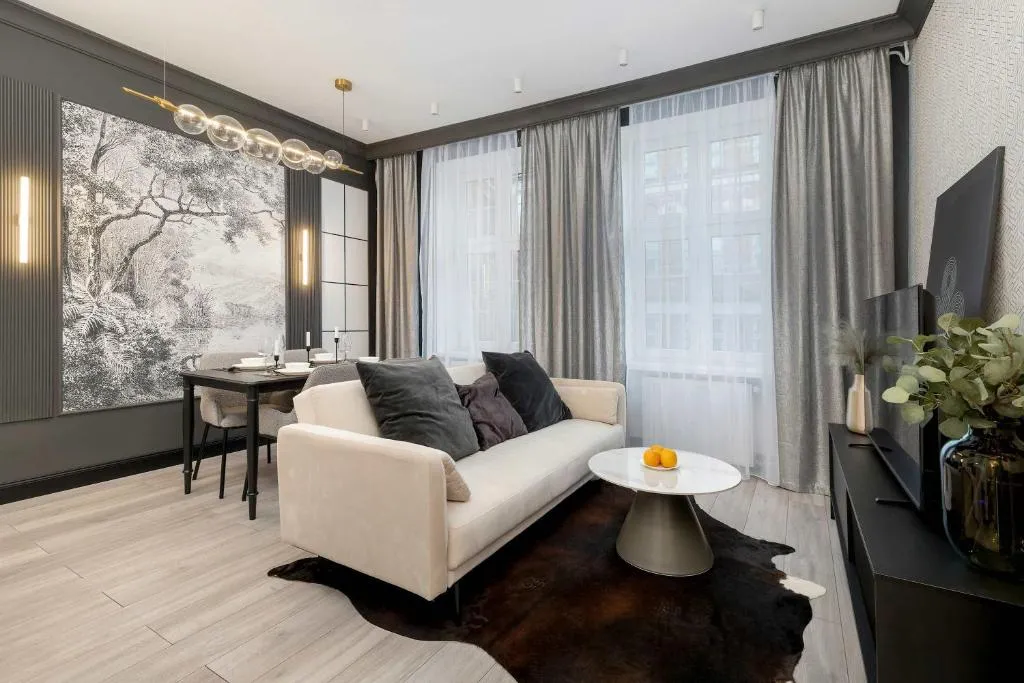 Image of Luksusowy Apartament w Gdańsku przy Motławie i Rynku z Biurkiem do Pracy Zdalnej by Noclegi Renters