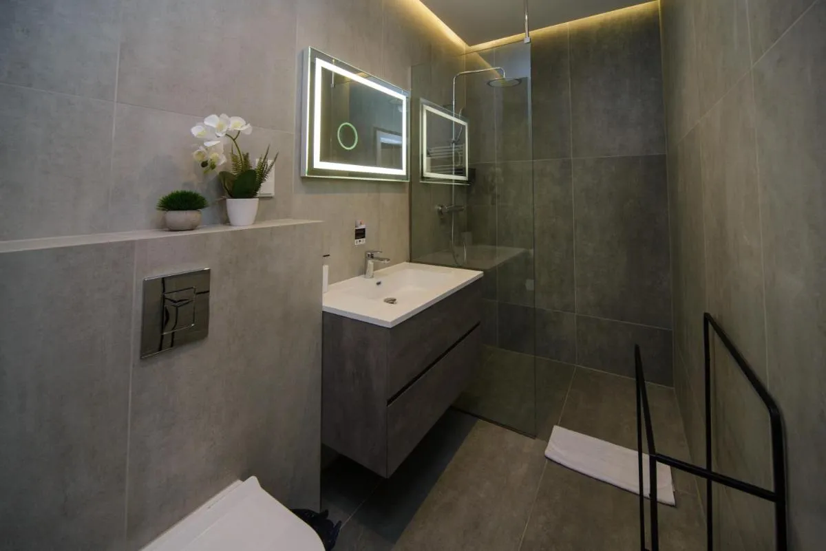 Image 2 of Maya’s Flats & Resorts 32 – GRANARIA