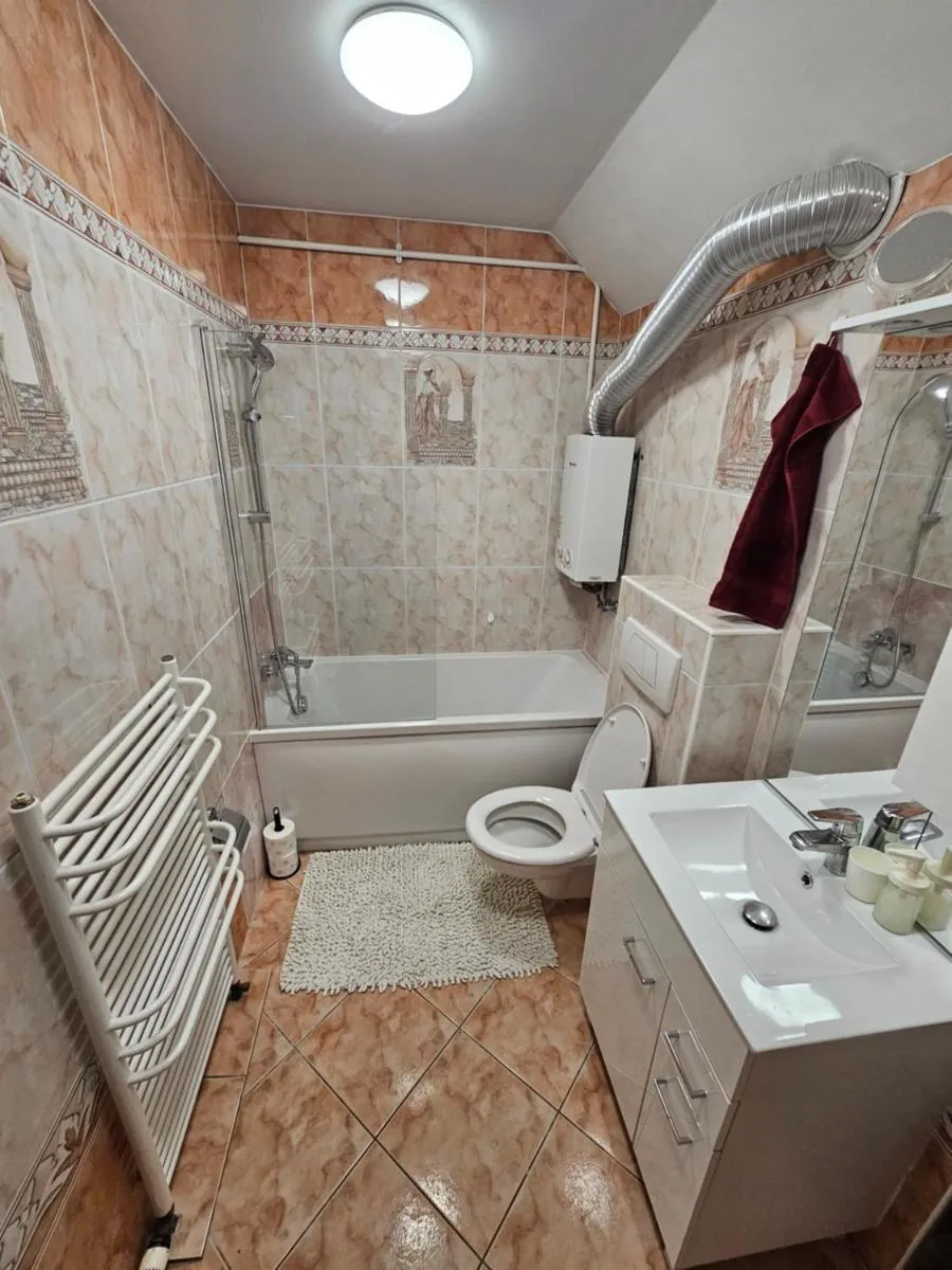 Image 2 of Old Town View