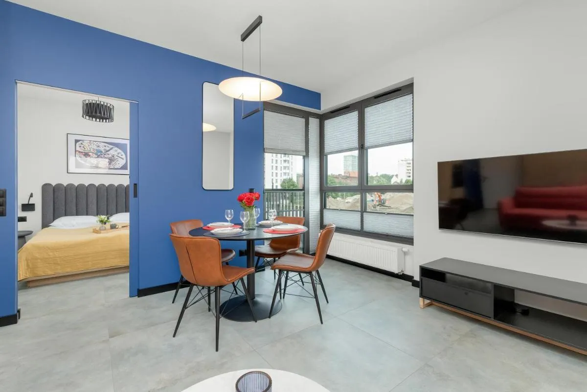 Image 2 of Popiełuszki Modern Suites Gdańsk with Parking by Noclegi Renters
