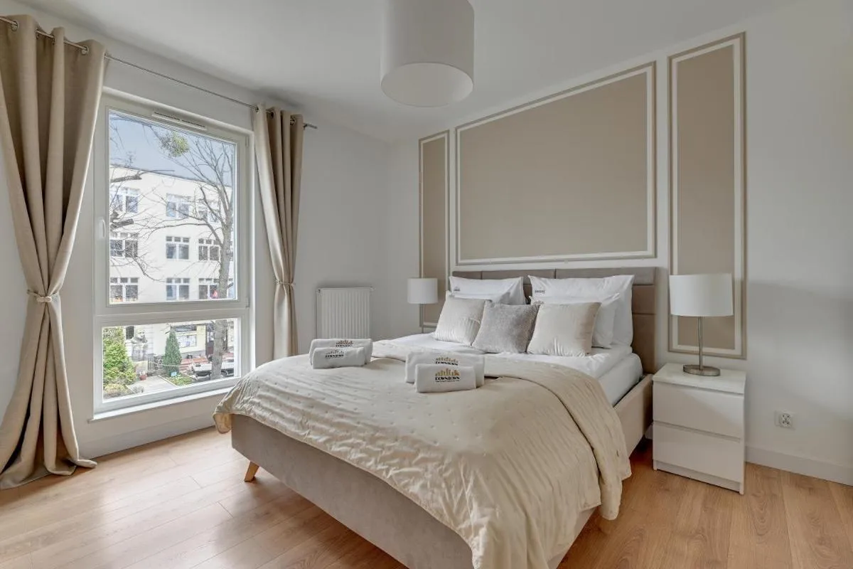 Image 4 of Riverfront by Downtown Apartments