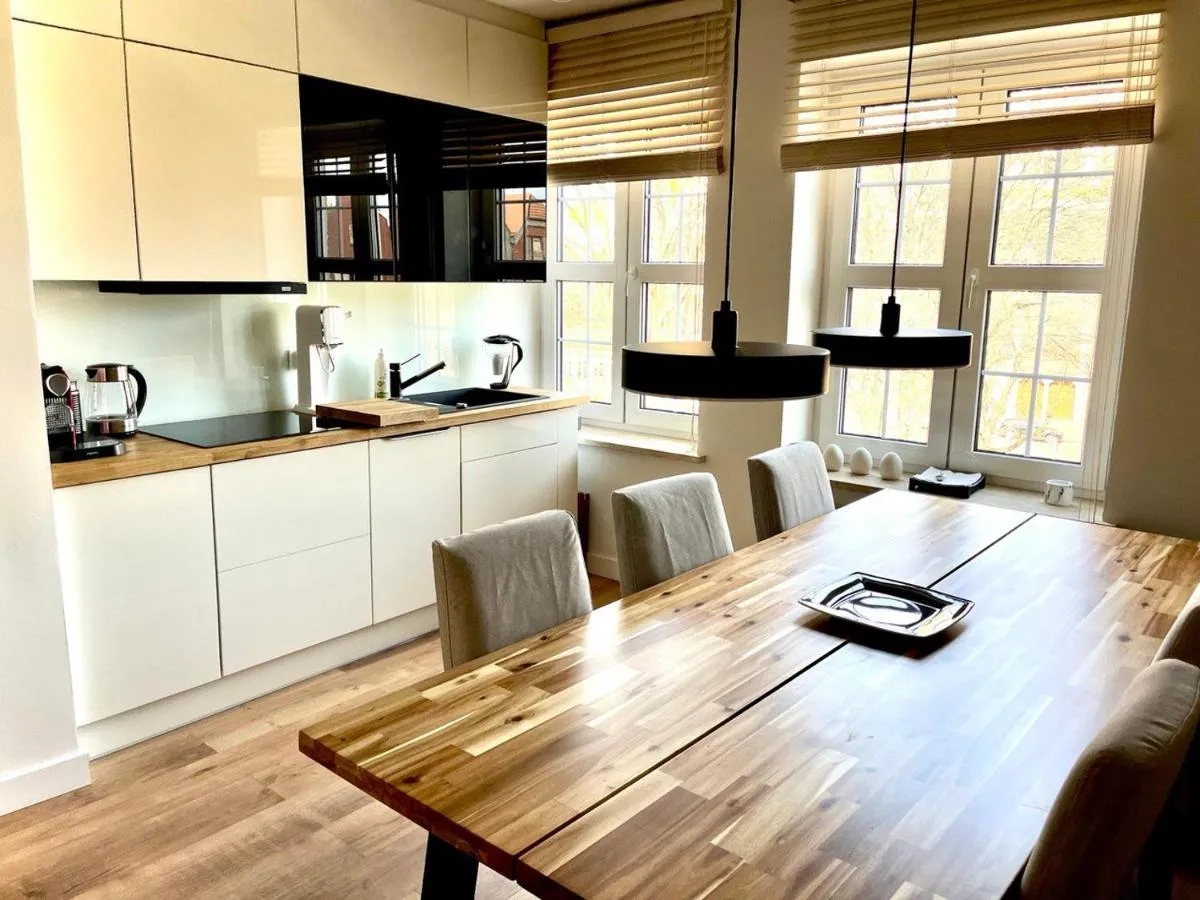 Image 2 of Royal Attic – Klimatyczny Apartament na Gdańskiej Starówce