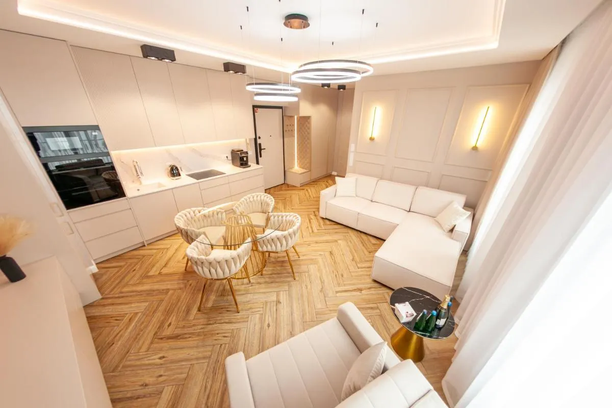 Image 4 of Royal Residence Apartment