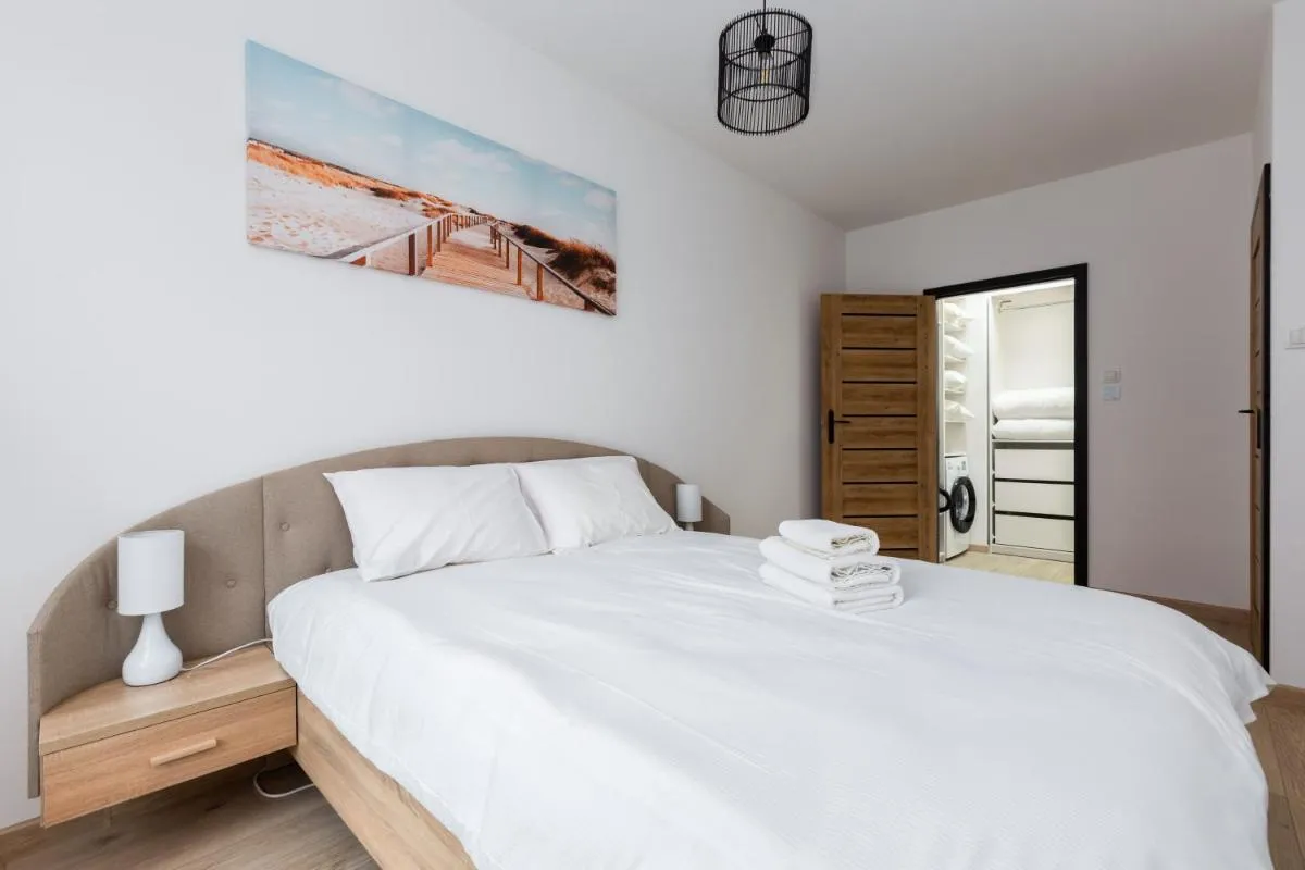 Image 1 of Sea Salt Spacious Apartment