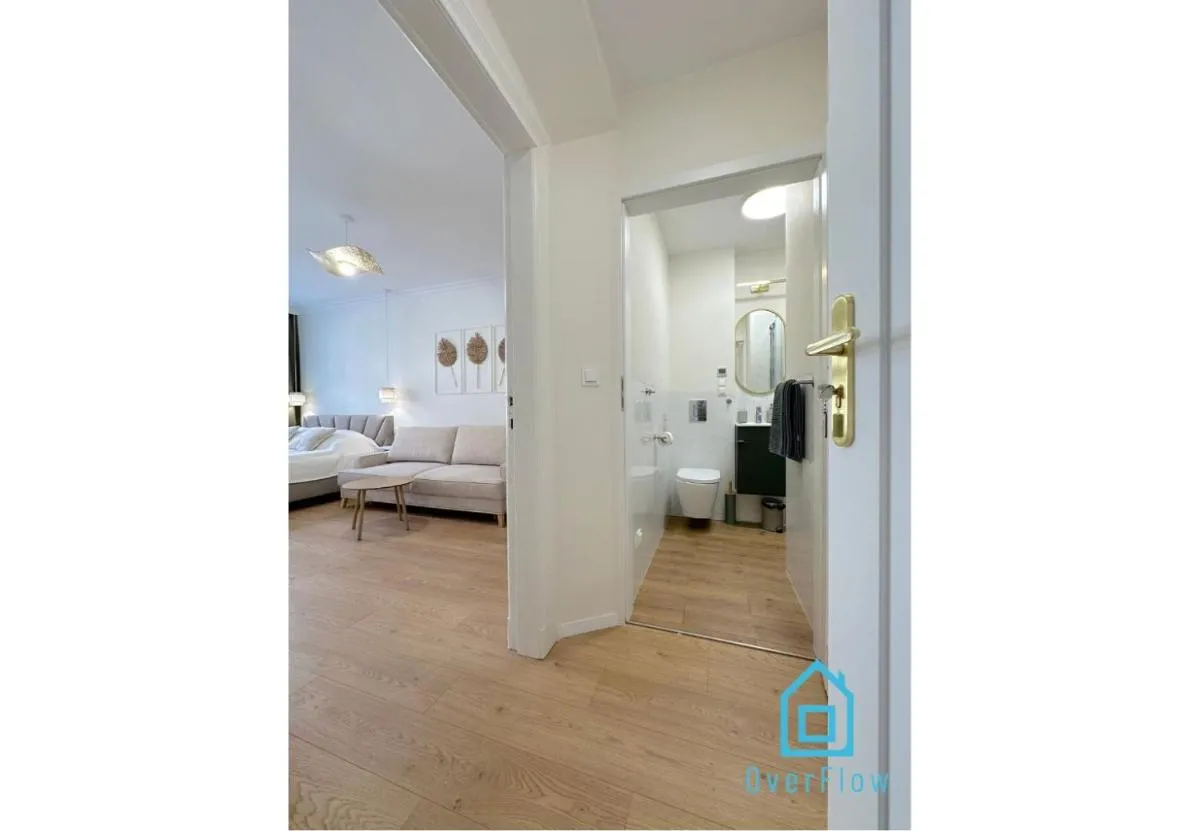 Image 2 of Seredino Green Apartment- Modern Comfort in a Quiet Location, 5 Minutes to Gdańsk Old Town & Seaside