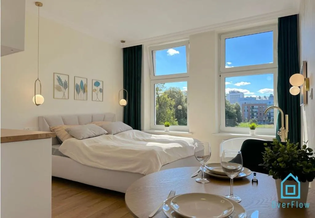 Image of Seredino Relax Apartment- Romantic Escape with a Bathtub in the Bedroom, 5 Minutes to Gdańsk Old Town & Seaside