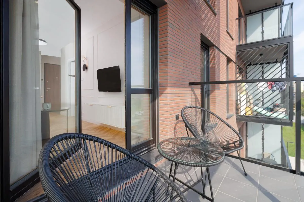 Image 5 of Sienna Grobla Apartment with View of the Motława Terrace & Sauna, Gym by Noclegi Renters