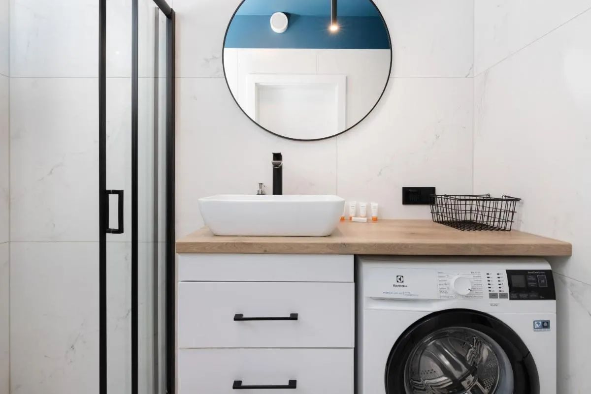 Image 2 of Studio Fahrenheit in Central Gdańsk by Noclegi Renters