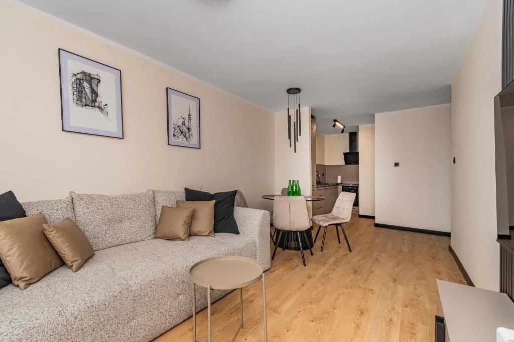 Image of Summer5 by Grand Apartments