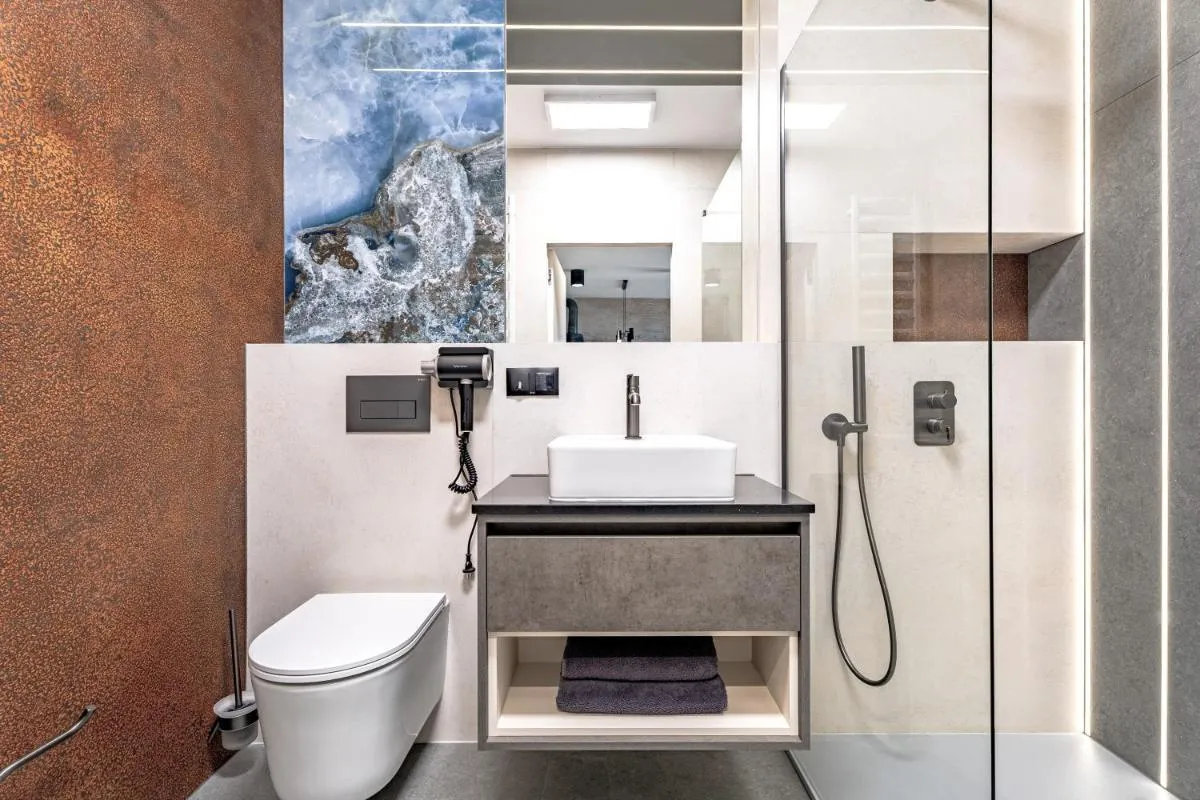 Image 5 of Sunny Crane Apartment