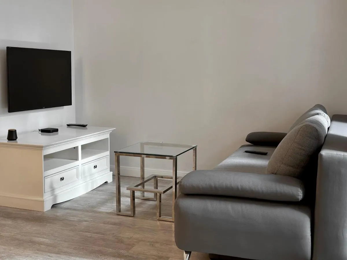 Image 4 of Sw Ducha City Center by PIROKO