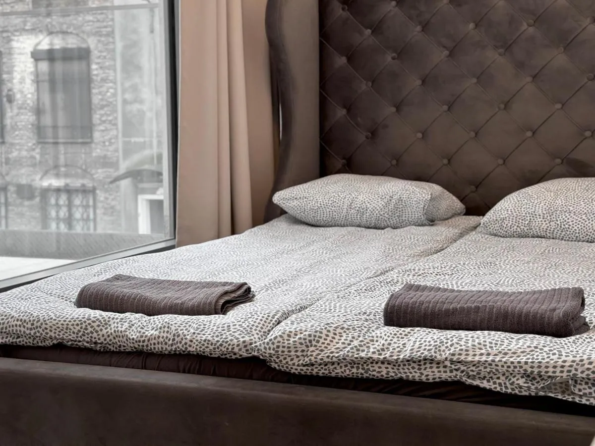 Image 6 of Sw Ducha City Center by PIROKO