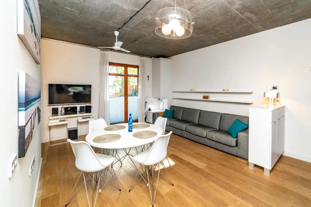 Image of Tarasowy – Neptun Park by OneApartments