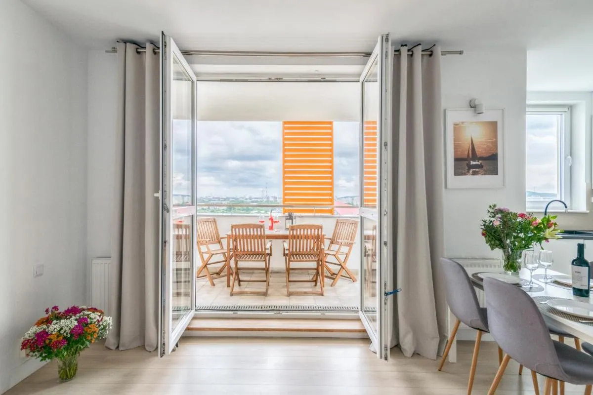 Image 3 of Trzy Żagle with City View by NorthSide Apartments