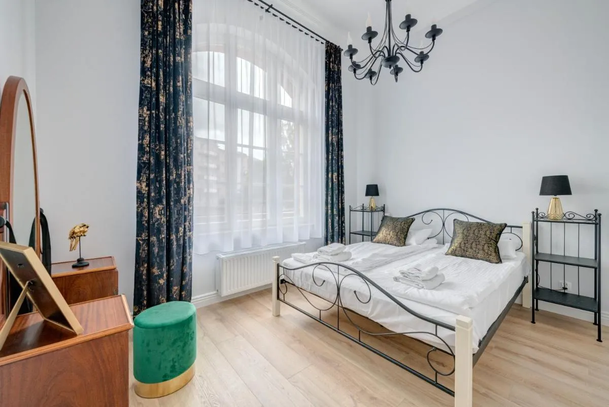 Image 1 of Waterlane Vintage Wałowa 17