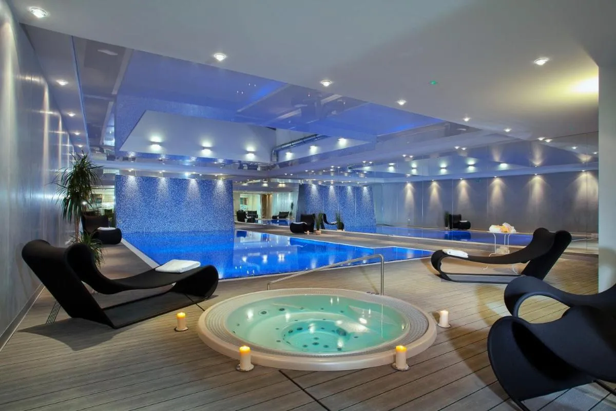 Image 1 of Waterlane w oknami na rzekę – Marina View – Comfy Apartments