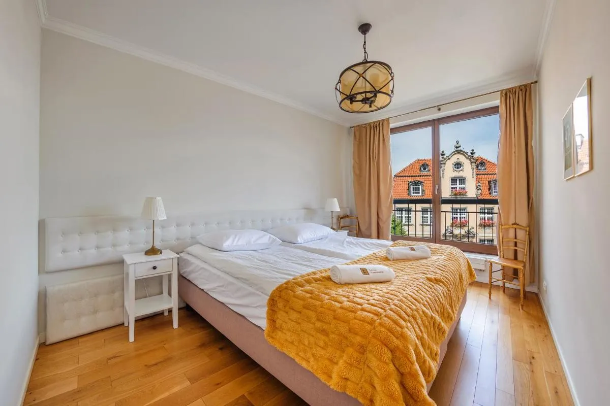 Image 3 of Yacht Mansion – Premium VIEW