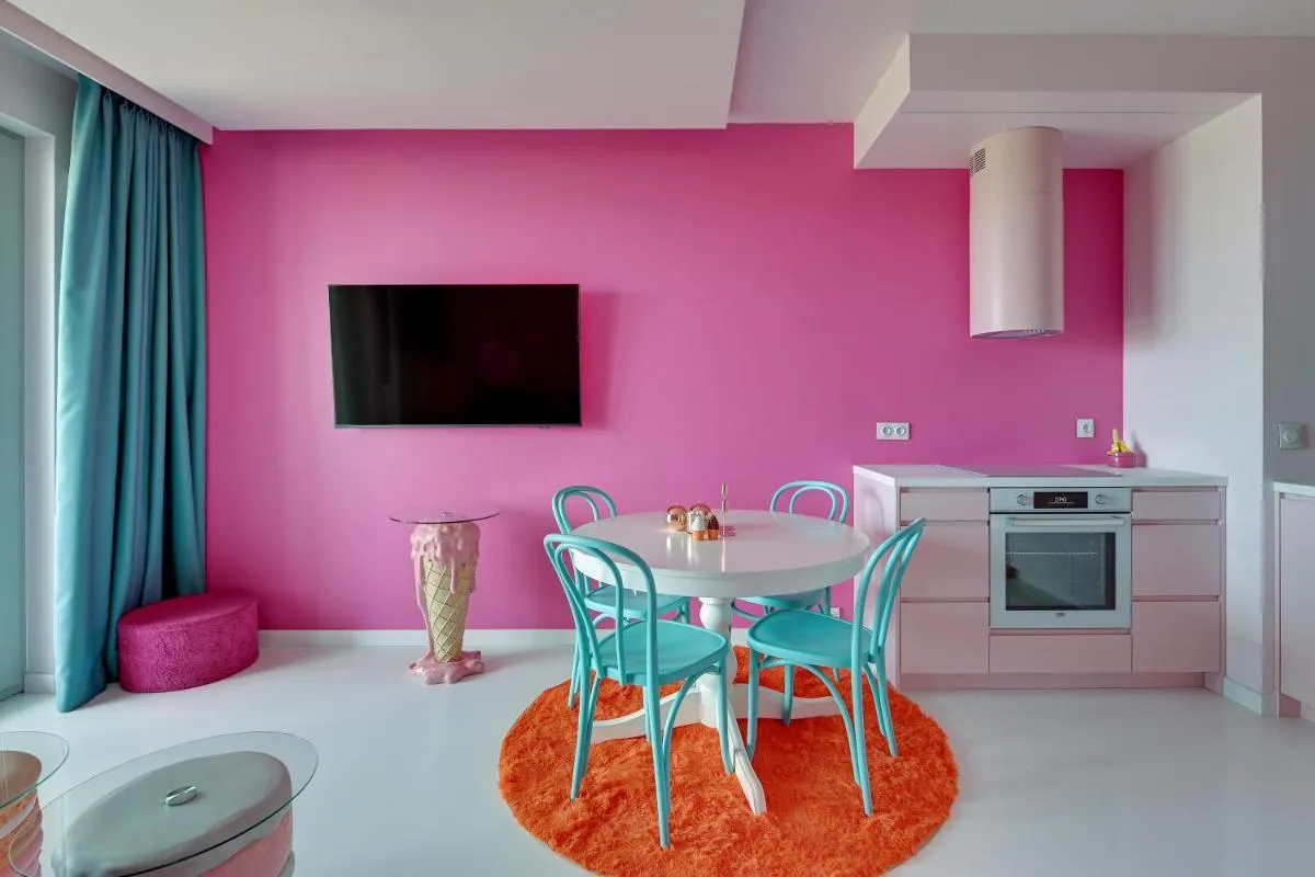 Image 6 of Żurawie Pink Port Before Party by Grand Apartments