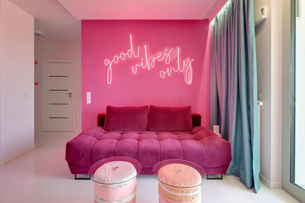 Image 3 of Żurawie Pink Port Before Party by Grand Apartments