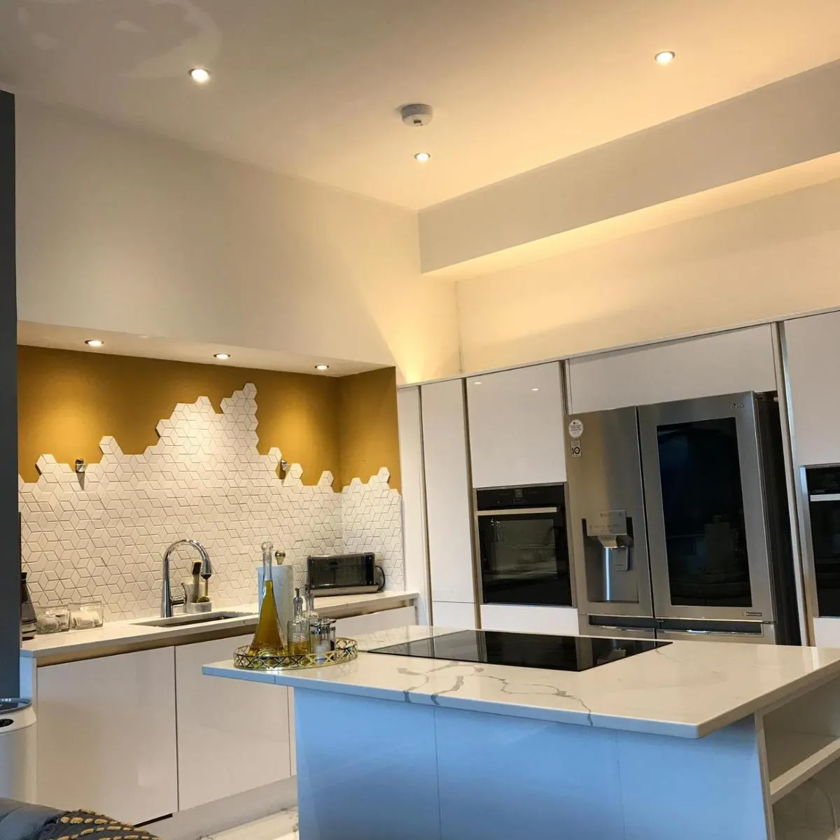 Image 6 of 2 bed Chic Apartment in Glasgow City Centre