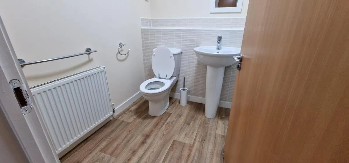 Image 2 of Cosy and stylish 2-Bedrooms,2-Bathroom Apartament Prime Location