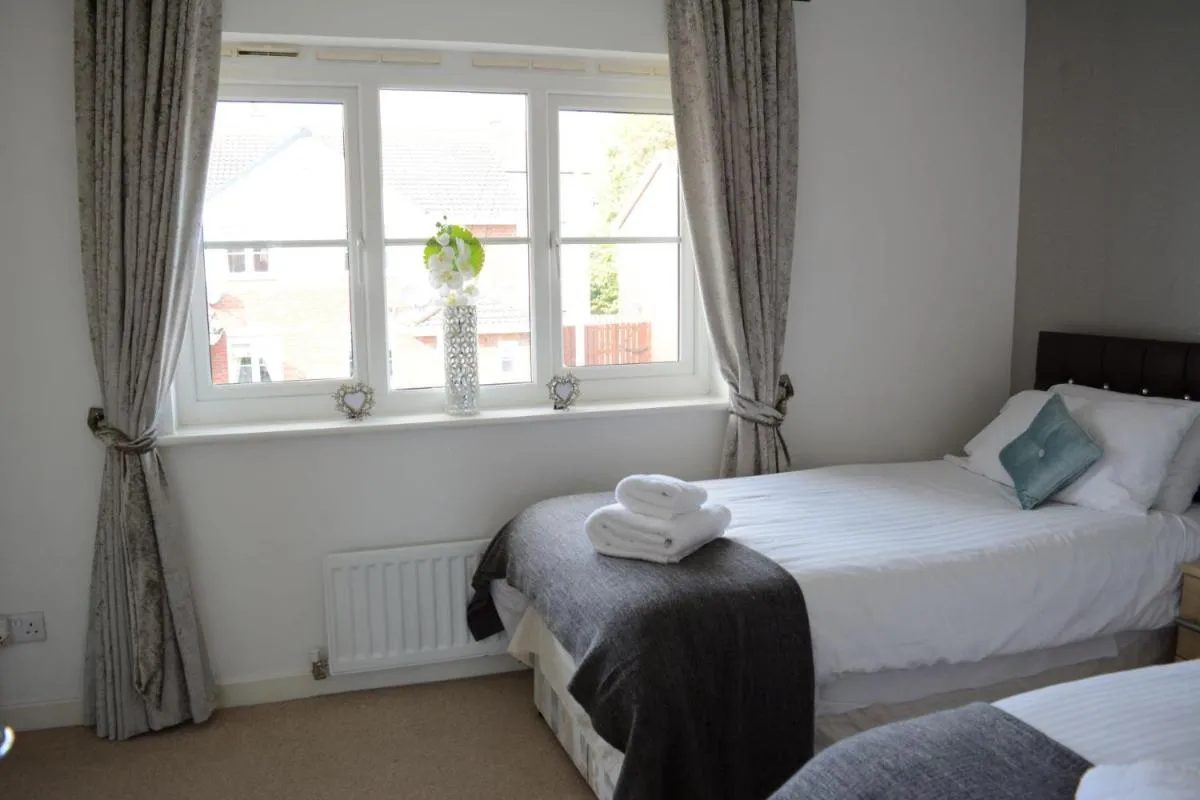 Image 1 of Glasgow Hampden House