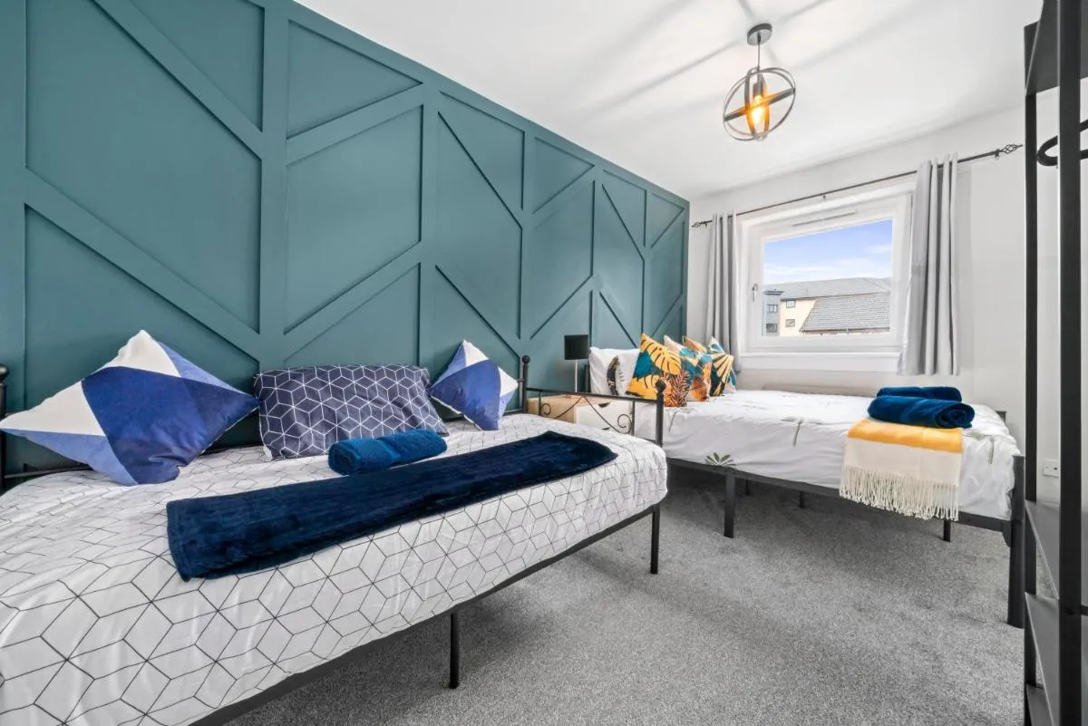 Image 1 of I’m Your Host – Bridgeton House