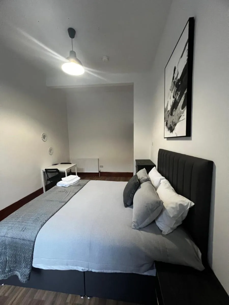 Image 5 of Sauchiehall Street Apartment