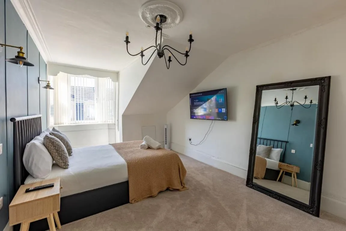 Image of Spacious 3 Bedroom Home In Glasgow – Free Parking