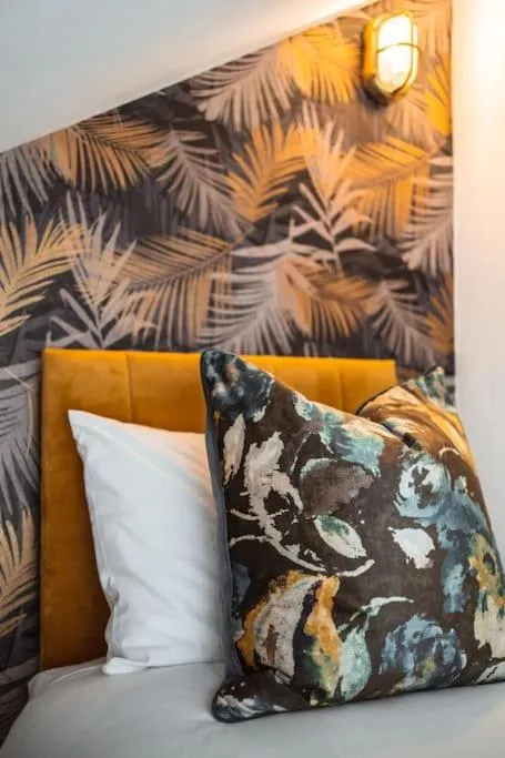 Image 6 of The West End Loft – 5* Retreat – Private Parking!