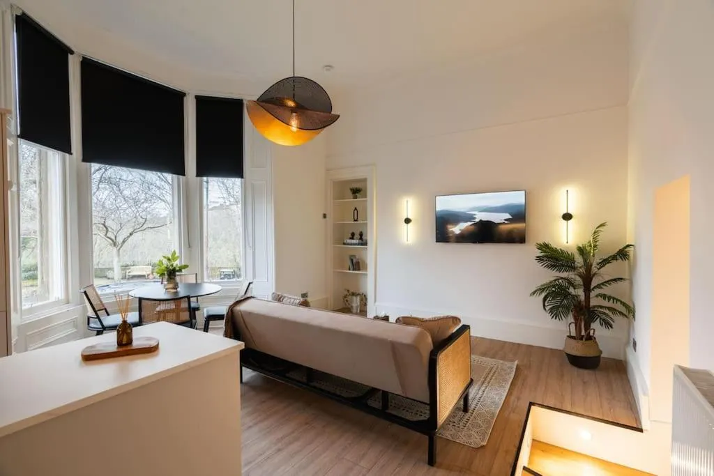 Image 4 of The West End Retreat – Your Luxurious 5* Apartment