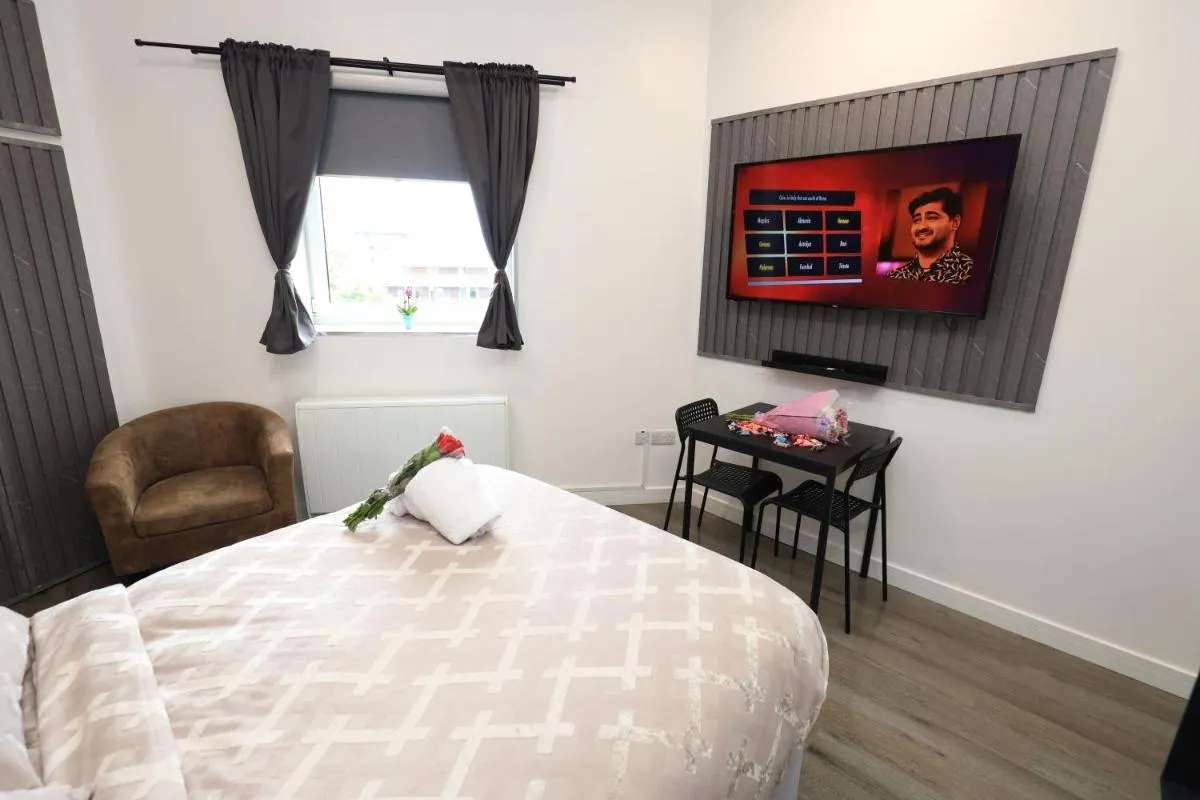 Image 5 of VR Apartments