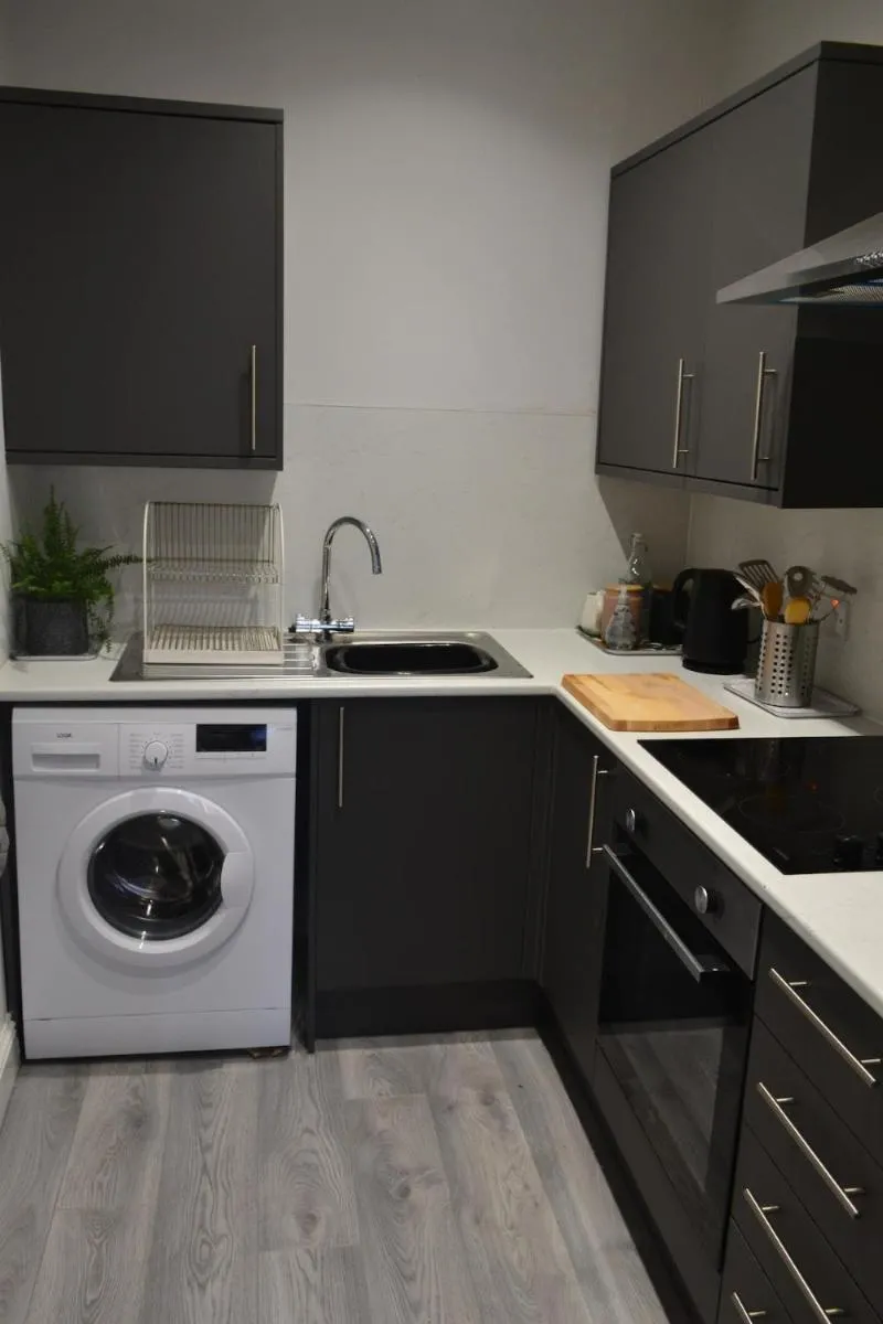 Image 3 of 2 Bedroom Oasis in Glasgow City Centre