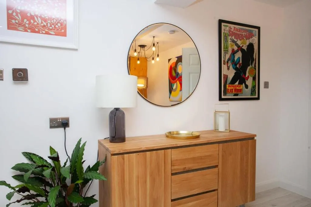 Image of Beautiful 2 Bed Flat with a Private Terrace