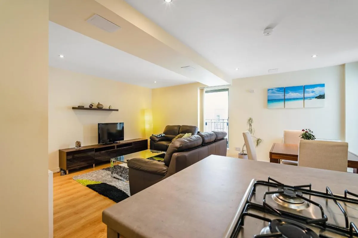 Image 1 of Bell Street Apartments