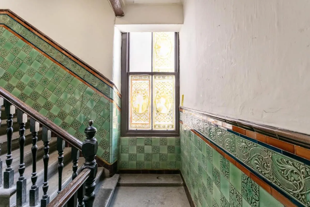 Image 5 of Boutique West End Apartment – ‘The Nook’