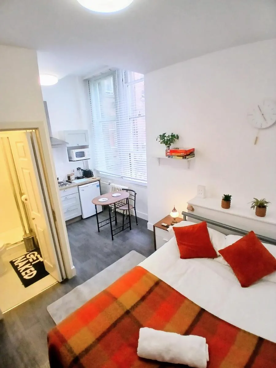 Image 3 of Campus Oasis Studio Glasgow