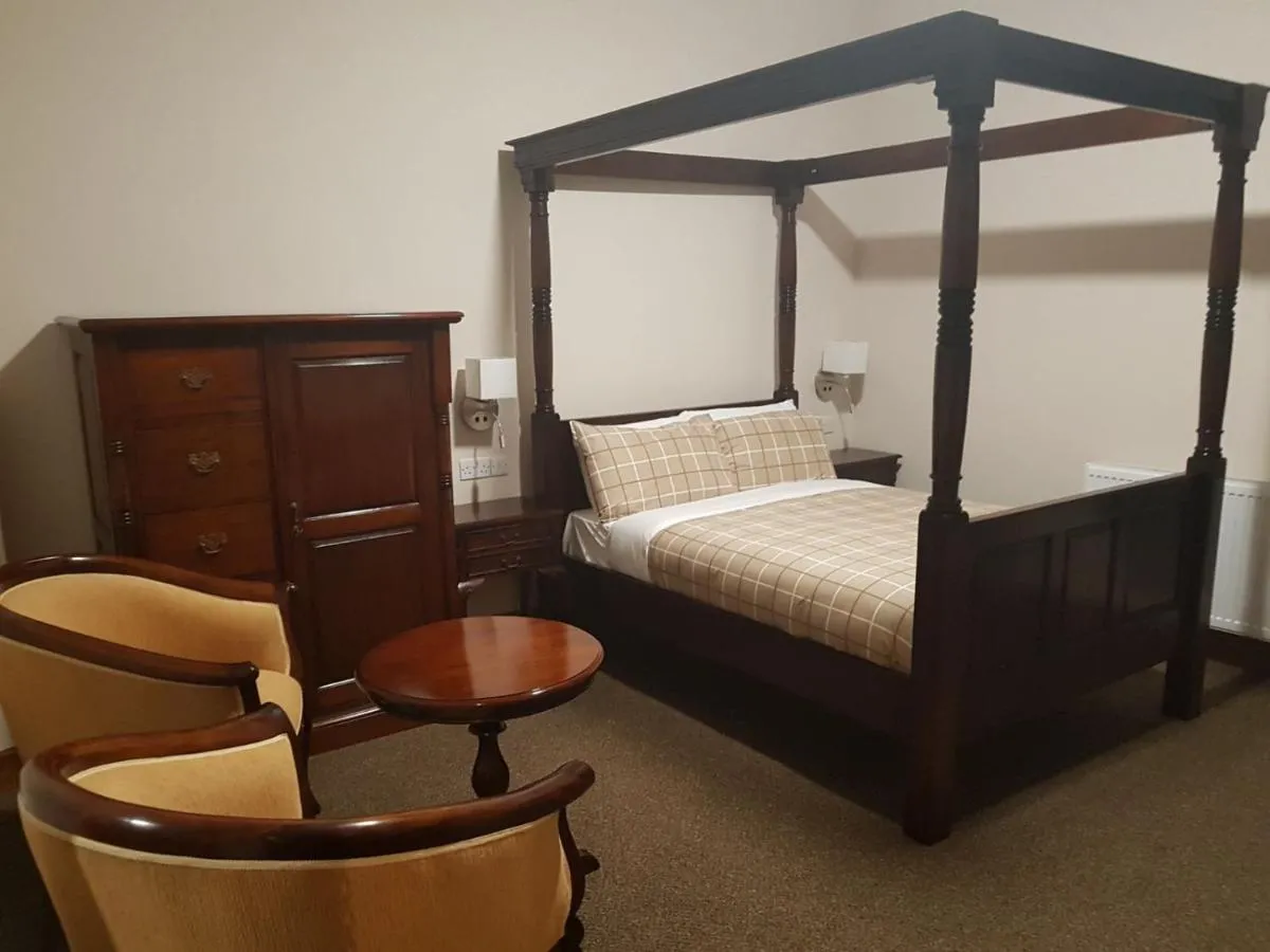 Image 2 of Crosshill House