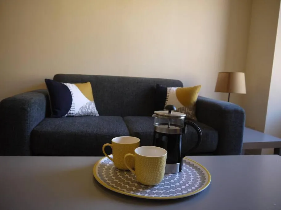 Image 1 of Fabulous location, One Bedroom West End Flat, just off Byres rd, close to SEC & Hydro