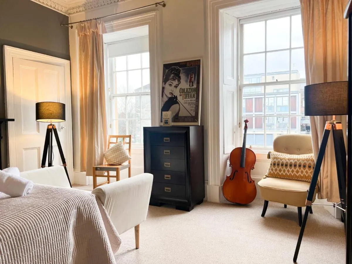 Image 3 of Garnethill Charm 3 Bed Flat Central Glasgow