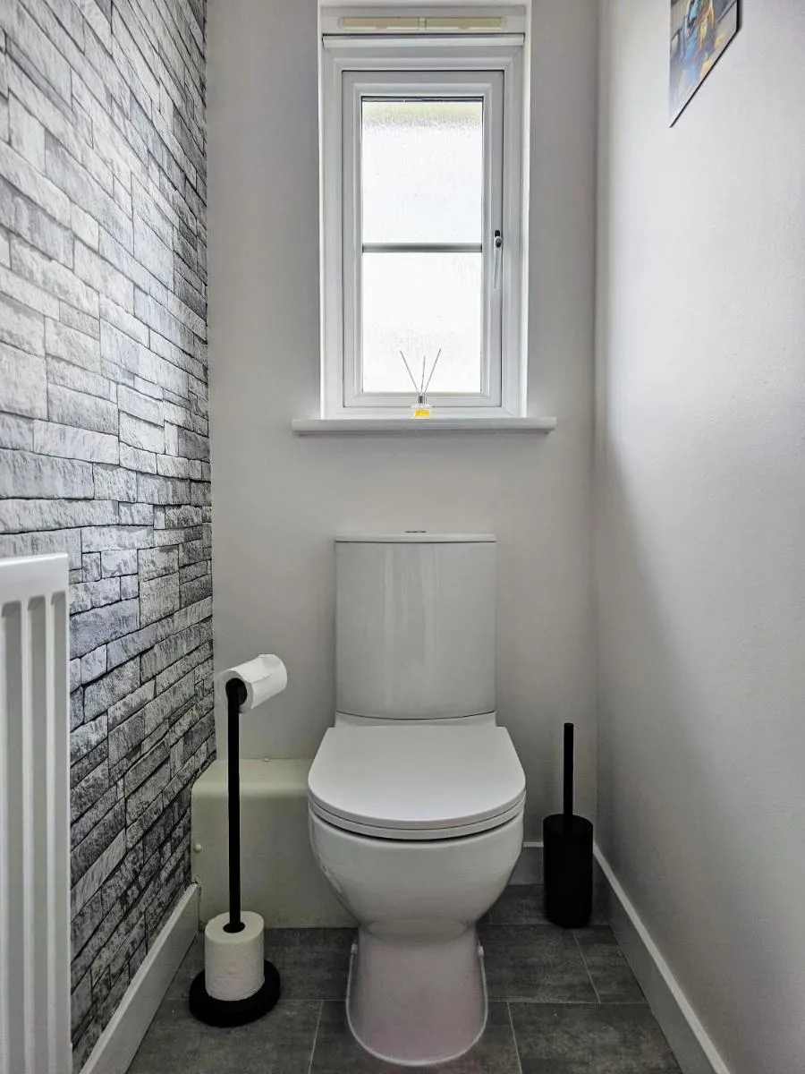 Image 6 of Glasgow Green Modern Stay