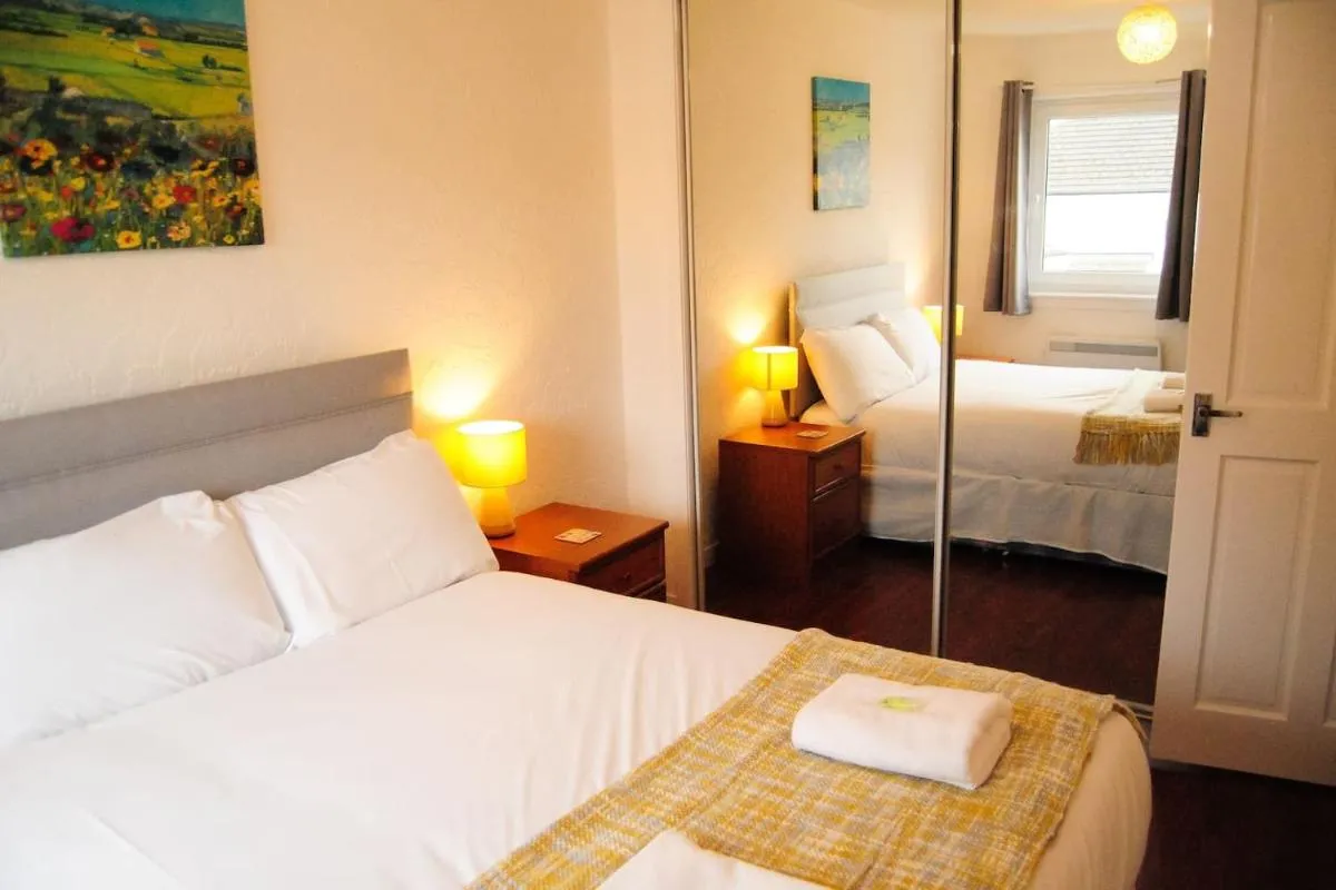 Image 5 of Glasgow Green Park Home