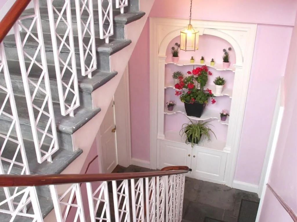 Image 2 of Glasgow city Charlotte service Aparments