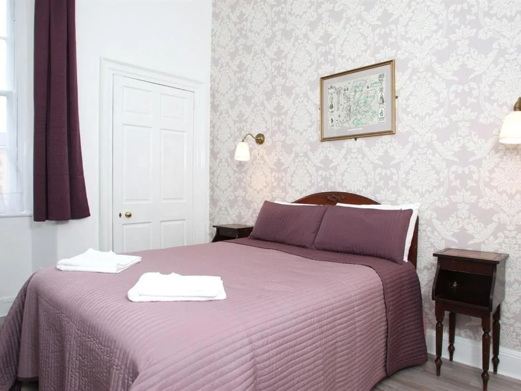 Image 5 of Glasgow city Charlotte service Aparments