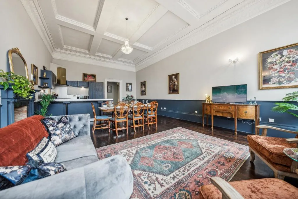 Image of Grand 2 Bed West End Residence